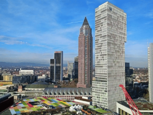 Wohnung zur Miete 1.565 € 2 Zimmer 52,2 m² Geschoss 21/27 frei ab sofort Europa-Allee Gallus Frankfurt am Main 60486