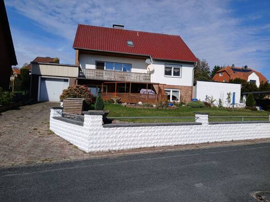 Einfamilienhaus zum Kauf 345.000 € 8 Zimmer 165 m² 949 m² Grundstück Osterwald Salzhemmendorf 31020