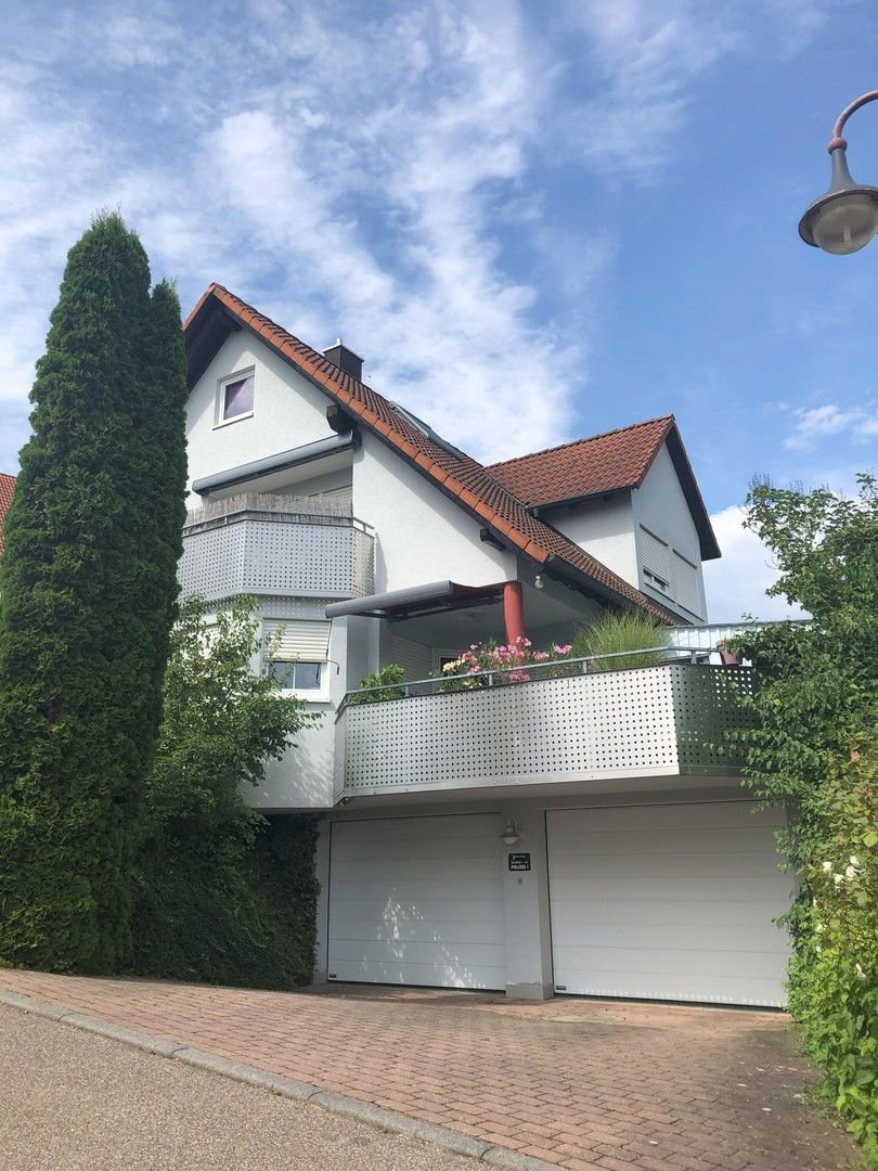 Mehrfamilienhaus zum Kauf provisionsfrei 659.000 € 7,5 Zimmer 259 m²<br/>Wohnfläche 707 m²<br/>Grundstück Ilshofen Ilshofen 74532