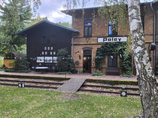 Einfamilienhaus zum Kauf 600.000 € 9 Zimmer 253,6 m² 12.219 m² Grundstück Henriette Sallgast 03238