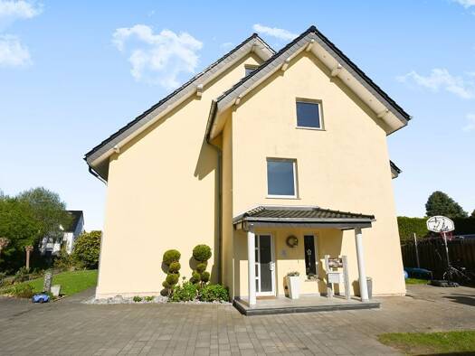 Mehrfamilienhaus zum Kauf 799.000 € 11 Zimmer 338 m² 1.446 m² Grundstück Hardissen Lage, Lippe 32791