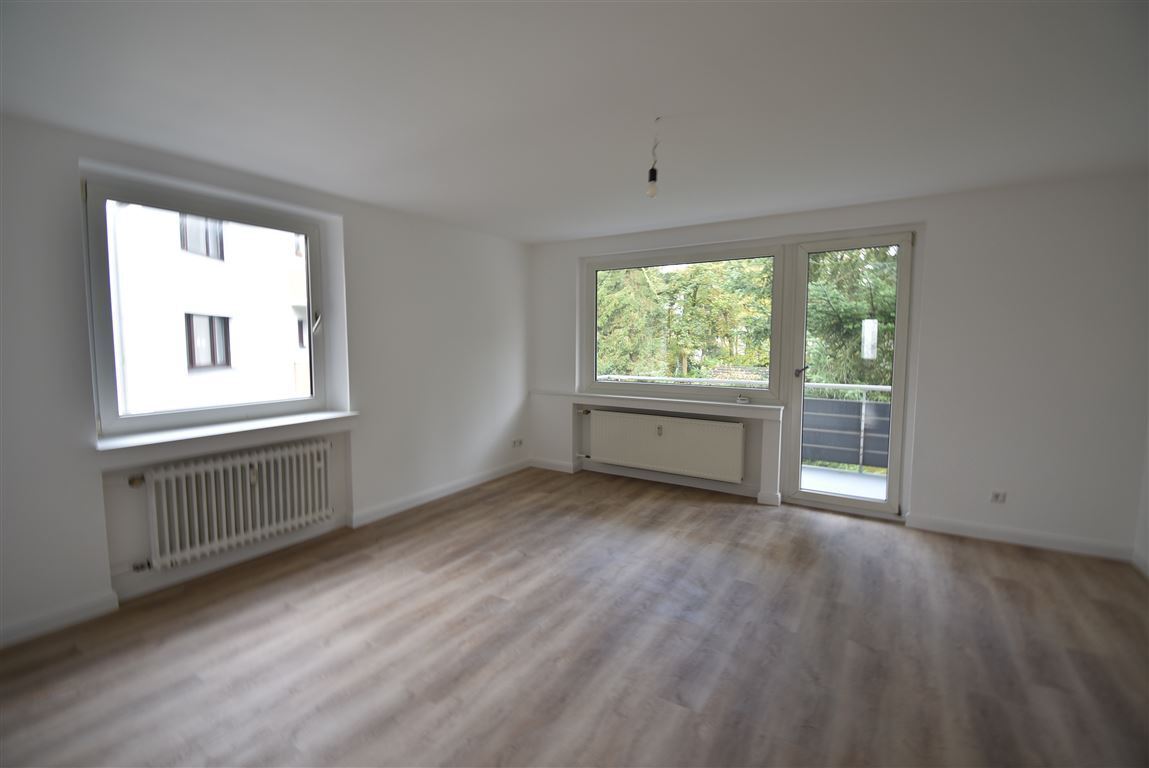 Wohnung zur Miete 1.040 € 3 Zimmer 70 m²<br/>Wohnfläche 1.<br/>Geschoss ab sofort<br/>Verfügbarkeit Erlenkamp 8 Vennhausen Düsseldorf 40627