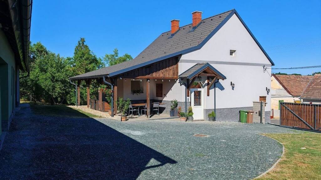 Einfamilienhaus zum Kauf 194.500 € 2 Zimmer 67 m² 1.549 m² Grundstück Kondorfa 9943