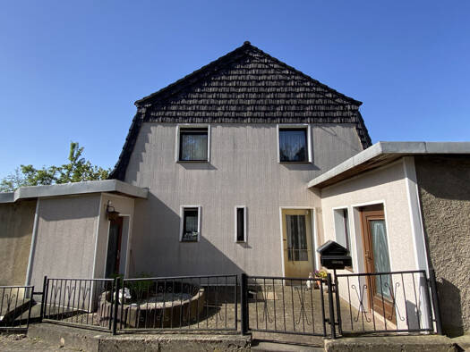Einfamilienhaus zum Kauf 52.000 € 6 Zimmer 96 m² 565 m² Grundstück Dahlen 04774