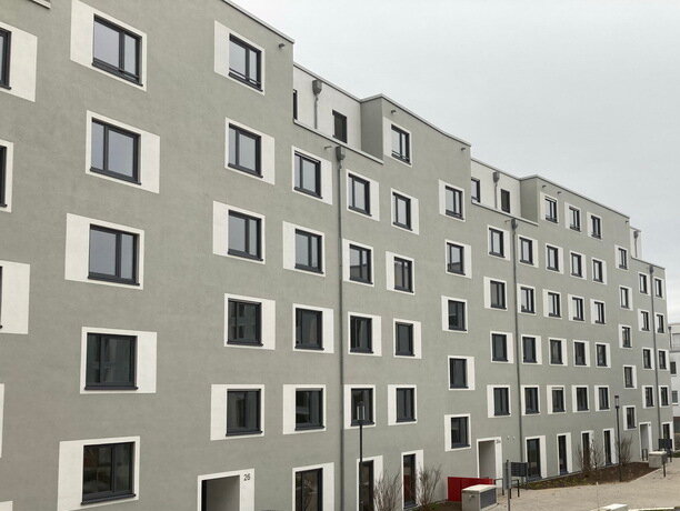 Wohnung zur Miete 1.120 € 2 Zimmer 68,9 m²<br/>Wohnfläche 3.<br/>Geschoss 01.03.2025<br/>Verfügbarkeit Niederkasseler Lohweg 24c Oberlörick Düsseldorf 40547