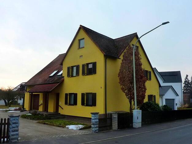 Einfamilienhaus zum Kauf provisionsfrei 490.000 € 5 Zimmer 202 m² 896 m² Grundstück Auenkofener Str. 35 Abensberg 93326