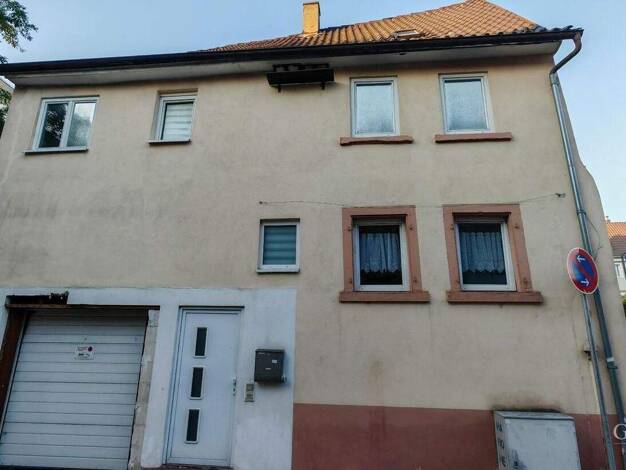 Einfamilienhaus zum Kauf 350.000 € 11 Zimmer 130 m² 335 m² Grundstück Bretten 75015