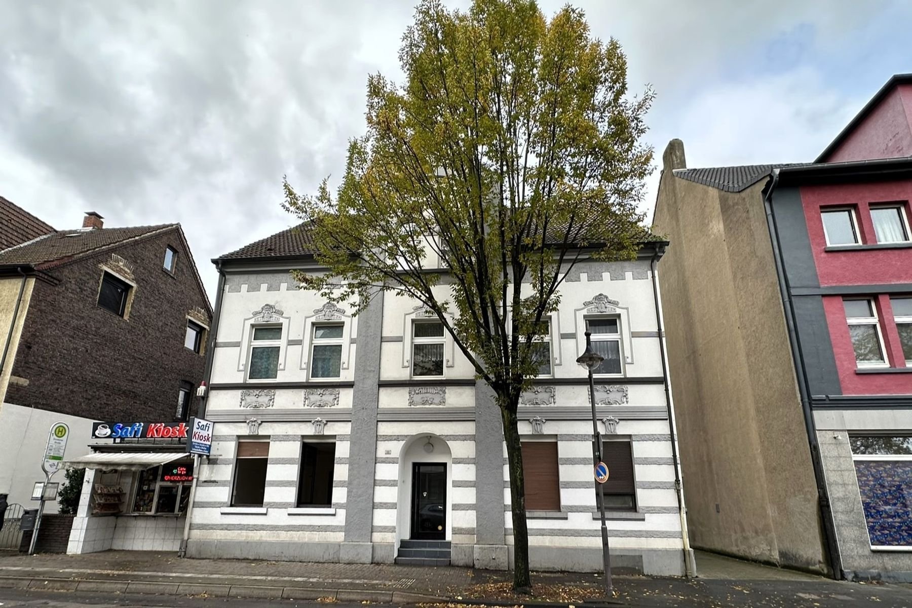 Wohn- und Geschäftshaus zum Kauf als Kapitalanlage geeignet 440.000 € 498 m²<br/>Fläche 849 m²<br/>Grundstück Holsterhausen Herne 44625