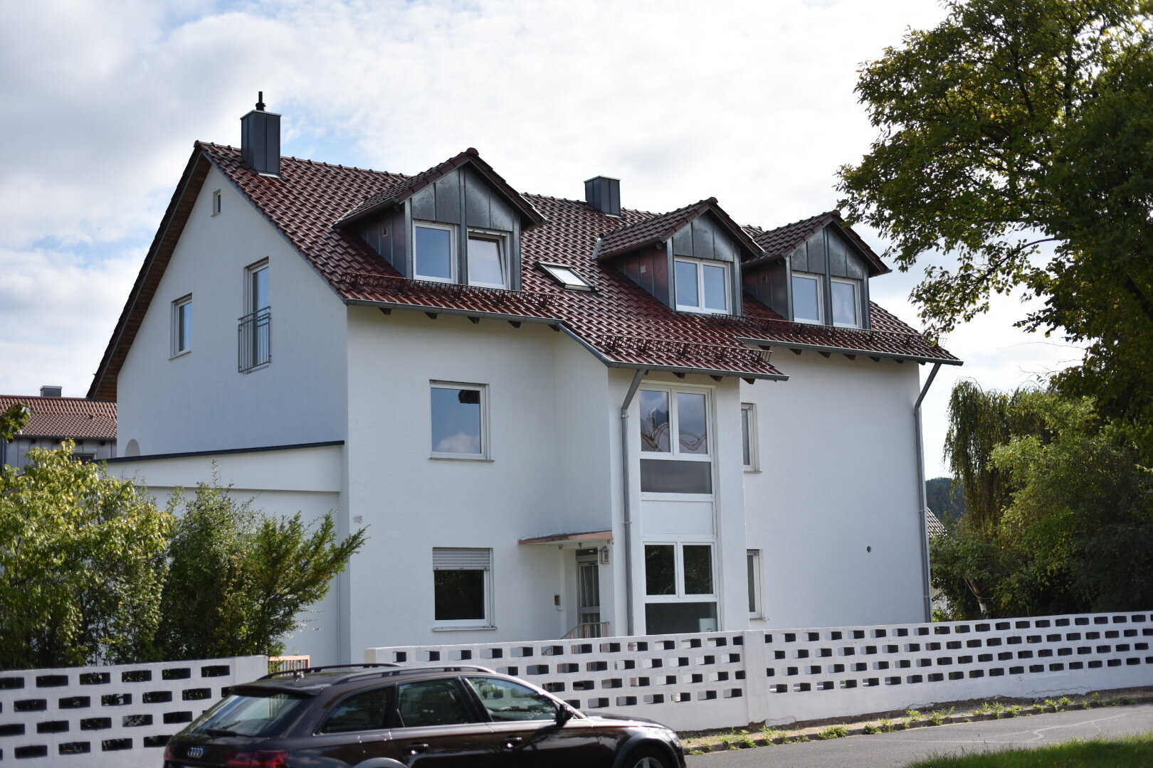 Mehrfamilienhaus zum Kauf als Kapitalanlage geeignet 1.190.000 € 13 Zimmer 440 m²<br/>Wohnfläche 1.049 m²<br/>Grundstück Altmannshof Poppenricht 92284