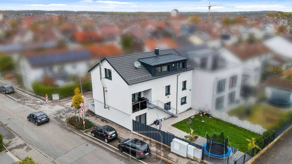 Doppelhaushälfte zum Kauf 749.000 € 10 Zimmer 200,6 m² 300 m² Grundstück Holzgerlingen 71088