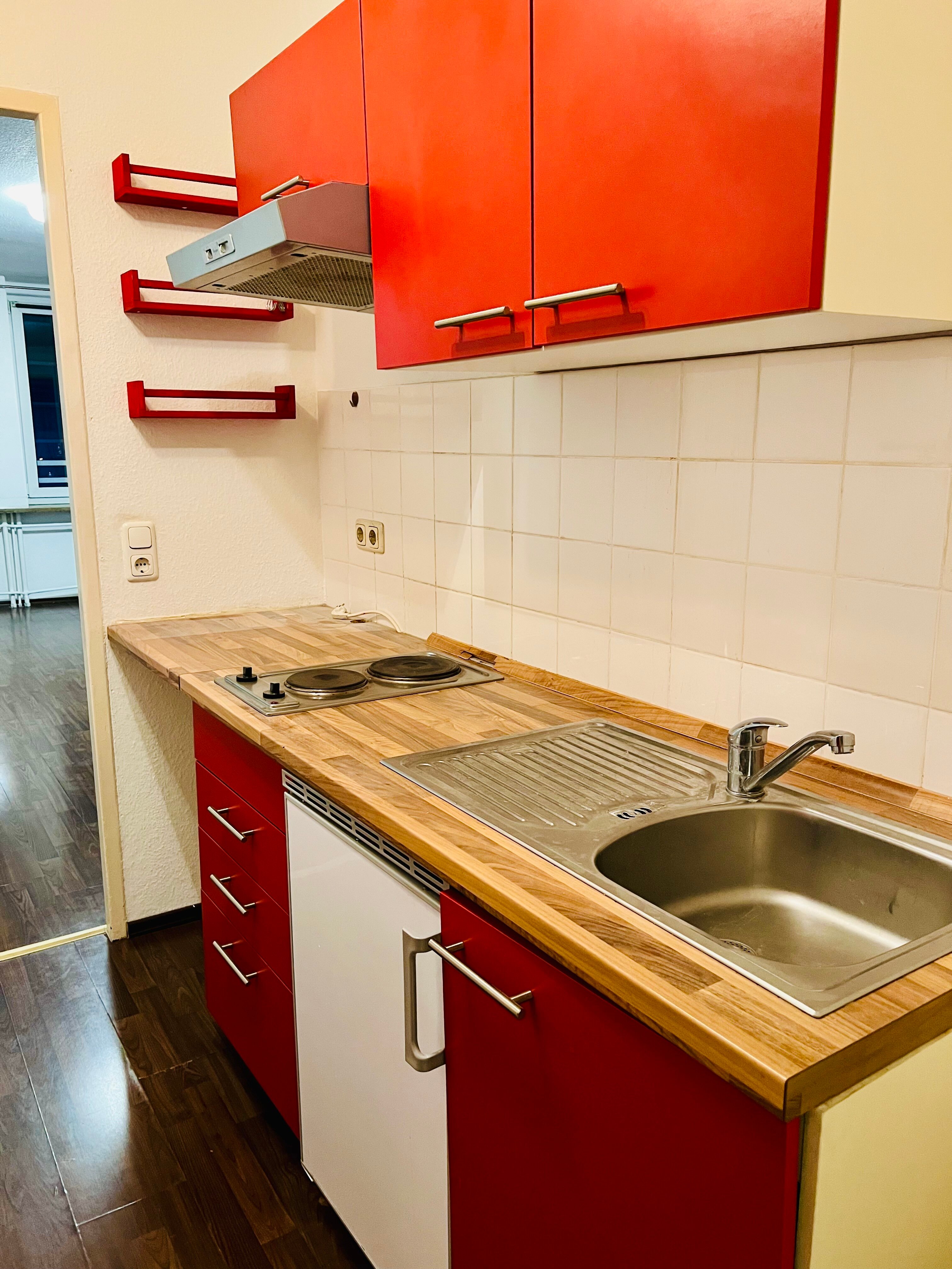 Studio zur Miete 420 € 1 Zimmer 32,5 m²<br/>Wohnfläche 3.<br/>Geschoss ab sofort<br/>Verfügbarkeit Schweiggerstraße 2 Glockenhof Nürnberg 90478