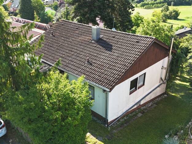 Einfamilienhaus zum Kauf 389.000 € 5 Zimmer 150 m² 980 m² Grundstück Ermreuth Neunkirchen a.Brand 91077