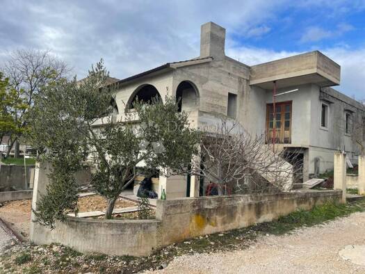 Einfamilienhaus zum Kauf 405.000 € 14 Zimmer 418 m² Bilice, Šibenik - Okolica Bilice 22000