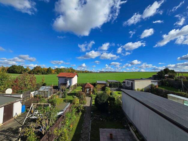 Reihenmittelhaus zum Kauf 275.000 € 3 Zimmer 85 m² 370 m² Grundstück Pirna 01796