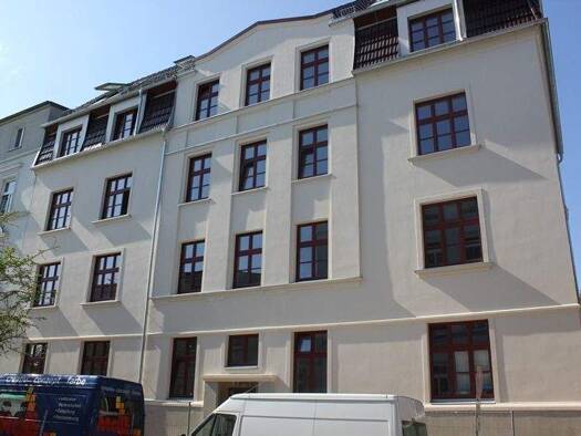 Wohnung zur Miete 1.225 € 3 Zimmer 103 m² 3. Geschoss frei ab 01.03.2026 Feldstadt Schwerin 19053