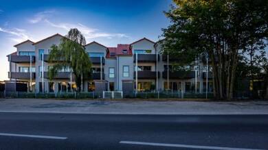 Studio zum Kauf 399.000 € 3 Zimmer 102,2 m² EG frei ab sofort Holzbruckweg 2b Röttenbach Röttenbach 91187