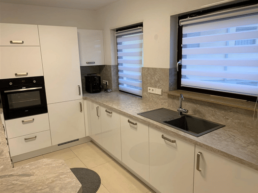 Wohnung zur Miete 1.550 € 3,5 Zimmer 98 m² Geschoss EG/2 frei ab 01.10.2026 Hoffmannstraße Leonberg Leonberg 71229