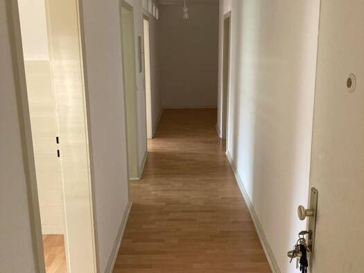 Wohnung zur Miete 700 € 2 Zimmer 70 m² Geschoss 3/3 frei ab 01.02.2026 Innenstadt Trier 54290