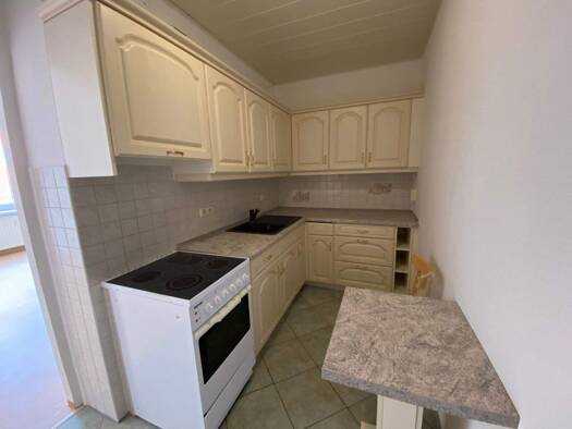 Wohnung zur Miete 386 € 2 Zimmer 54,3 m² 9. Geschoss Friedrich-König-Straße 11 Suhl 98527