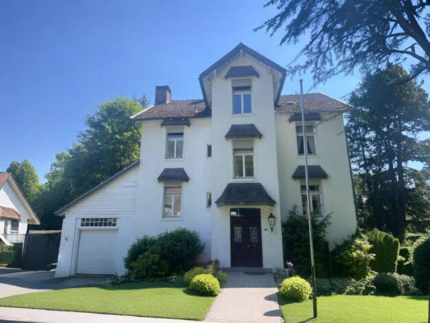 Villa zum Kauf 285.000 € 9 Zimmer 260 m² 3.142 m² Grundstück Ramsbeck Bestwig-Ramsbeck 59909