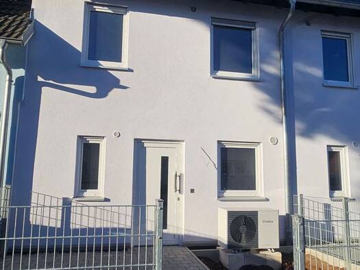 Maisonette zur Miete 2.200 € 5,5 Zimmer 150 m² Geschoss -3/3 frei ab 01.03.2026 Gebersdorf Nürnberg 90449