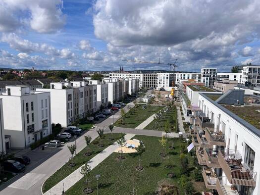 Wohnung zur Miete 700 € 1 Zimmer 36 m² Geschoss 4/5 frei ab sofort Hofmeisterstrasse 81 Kasernenviertel Regensburg 93053