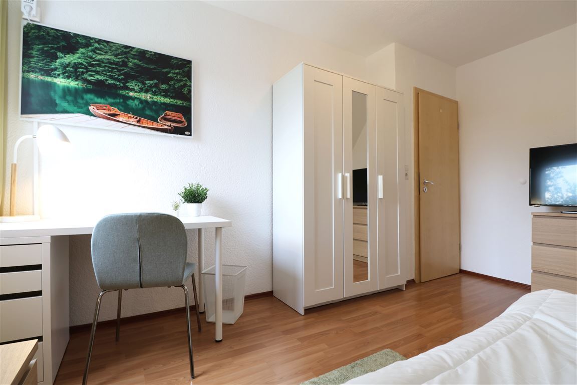 Wohnung zur Miete Wohnen auf Zeit 655 € 1 Zimmer 12 m²<br/>Wohnfläche 01.01.2025<br/>Verfügbarkeit Leinfelden Leinfelden-Echterdingen 70771