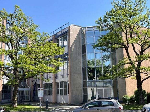 Büro zum Kauf 595.000 € 7 Zimmer 165 m² Bürofläche Trudering-Riem München 81829