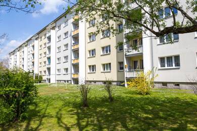 Wohnung zur Miete 275 € 2 Zimmer 46,7 m² 3. Geschoss Ahornstraße 31 Altenburg Altenburg 04600