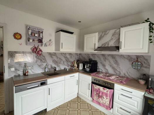 Doppelhaushälfte zur Miete 1.480 € 6 Zimmer 185 m² 350 m² Grundstück Hainsacker Lappersdorf 93138