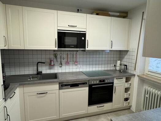 Wohnung zur Miete 880 € 4,5 Zimmer 105 m² Geschoss 1/2 frei ab 01.10.2025 Eichenzell Eichenzell 36124