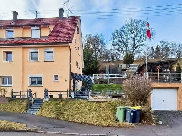 Einfamilienhaus zum Kauf 245.000 € 4 Zimmer 90 m² 373 m² Grundstück Beihingen Haiterbach 72221