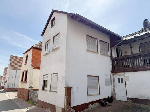 Einfamilienhaus zum Kauf 74.000 € 4 Zimmer 120 m² 246 m² Grundstück Börrstadt 67725