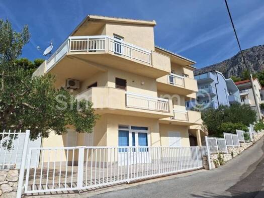 Haus zum Kauf 650.000 € 7 Zimmer 435 m² Omis