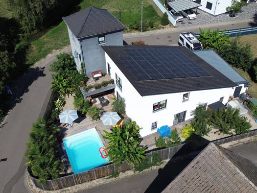 Einfamilienhaus zum Kauf 749.000 € 5 Zimmer 211 m² 611 m² Grundstück Linx Rheinau 77866