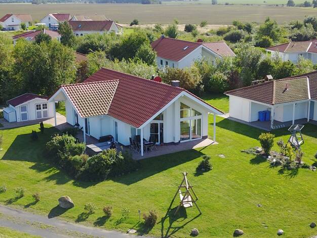 Einfamilienhaus zum Kauf provisionsfrei 649.000 € 4 Zimmer 122 m² 893 m² Grundstück Am Ufer 17 Vaschvitz Trent 18569