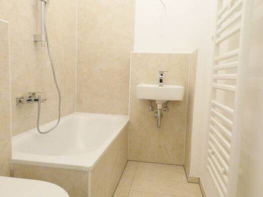 Wohnung zur Miete 473 € 2 Zimmer 52 m² EG Krefelder Str. 19 Frohnhausen Essen 45145