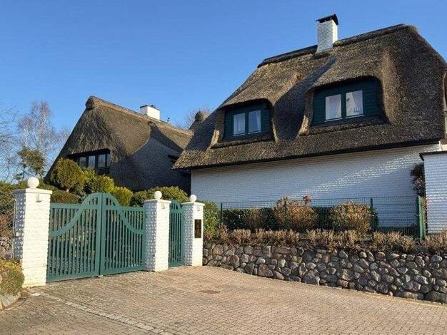 Villa zum Kauf provisionsfrei 2.195.000 € 14 Zimmer 495,6 m² 2.900 m² Grundstück Hittfeld Seevetal 21218
