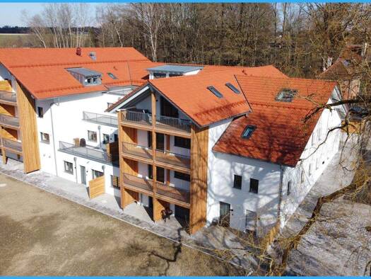 Wohnung zur Miete 950 € 2 Zimmer 92,5 m² 1. Geschoss Dorfstr. 30 Ulbering Wittibreut / Ulbering 84384