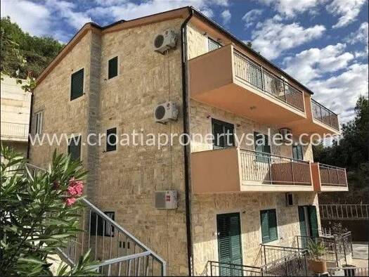 Einfamilienhaus zum Kauf 1.850.000 € 9 Zimmer 354 m² 890 m² Grundstück Omiš 21310