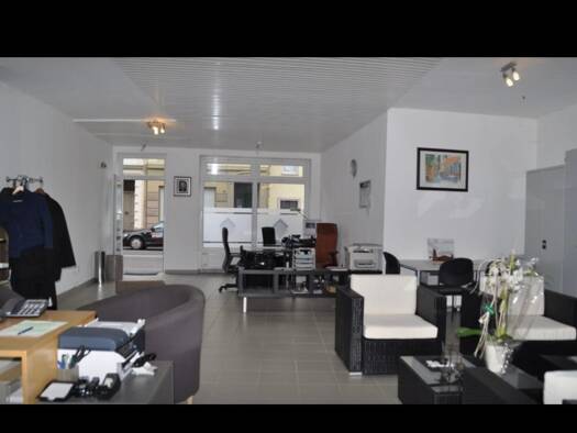 Büro zur Miete provisionsfrei 850 € 3 Zimmer 132 m² Bürofläche Erzbergerstraße 128 Stadtmitte Mönchengladbach 41061