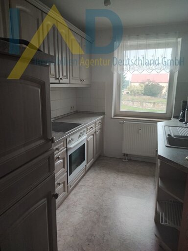 Wohnung zum Kauf 74.000 € 3 Zimmer 72 m² 1. Geschoss Treben Treben 06417