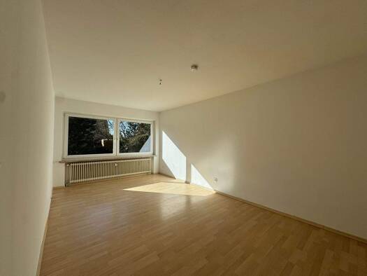 Wohnung zur Miete 630 € 3 Zimmer 74,8 m² 3 Geschosse frei ab sofort Brückenweg 3 Langen Geestland 27607
