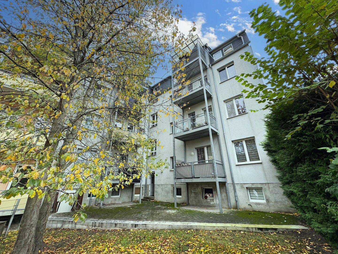 Mehrfamilienhaus zum Kauf - Ansicht 2