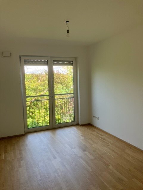 Wohnung zur Miete 485 € 2 Zimmer 39,4 m²<br/>Wohnfläche 1.<br/>Geschoss 01.04.2025<br/>Verfügbarkeit Dittelbrunn Dittelbrunn 97456