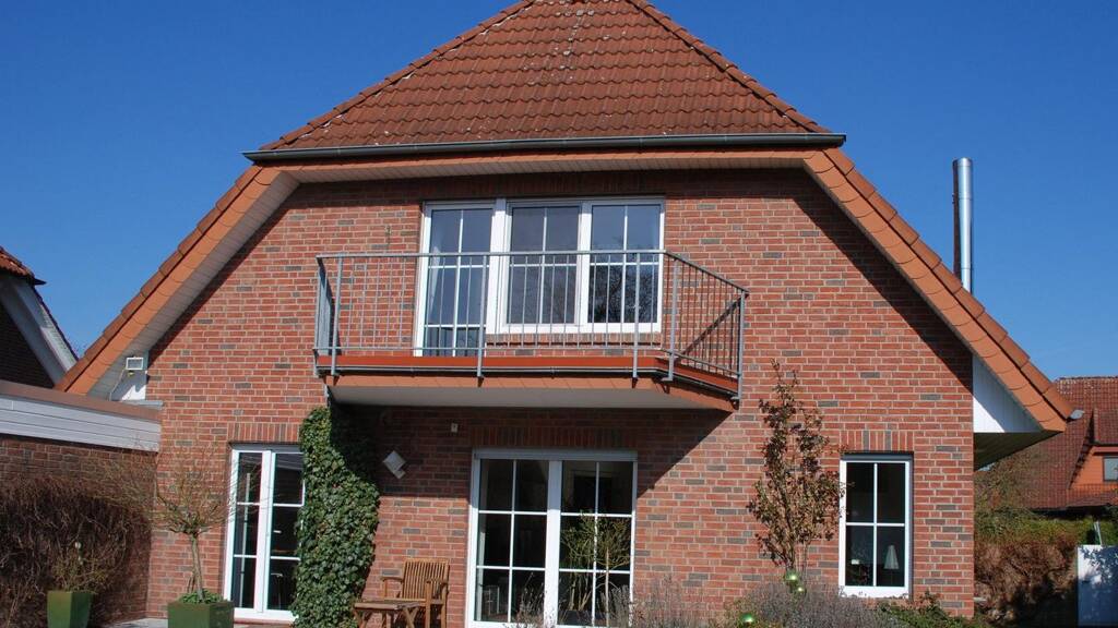 Mehrfamilienhaus zum Kauf provisionsfrei 498.000 € 7 Zimmer 197 m² 1.534 m² Grundstück Bad Münder 31848