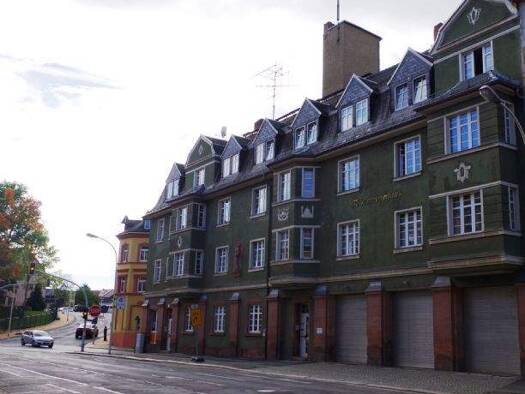 Wohnung zur Miete 547 € 3,5 Zimmer 86 m² frei ab sofort Glauchau Glauchau 08371