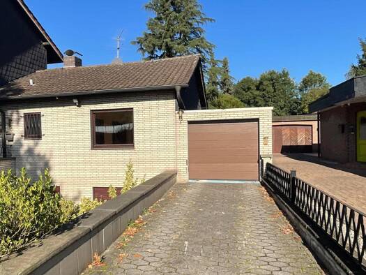 Doppelhaushälfte zum Kauf 240.000 € 3 Zimmer 82 m² 1.102 m² Grundstück Neumühl Duisburg 47167