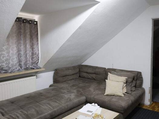 Wohnung zum Kauf 165.550 € 4 Zimmer 77 m² 2. Geschoss Weiden 92637