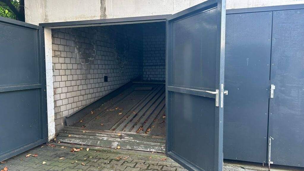 Duplex-Garage zur Miete 25 € Lindenhof Mannheim / Neckarau 68163